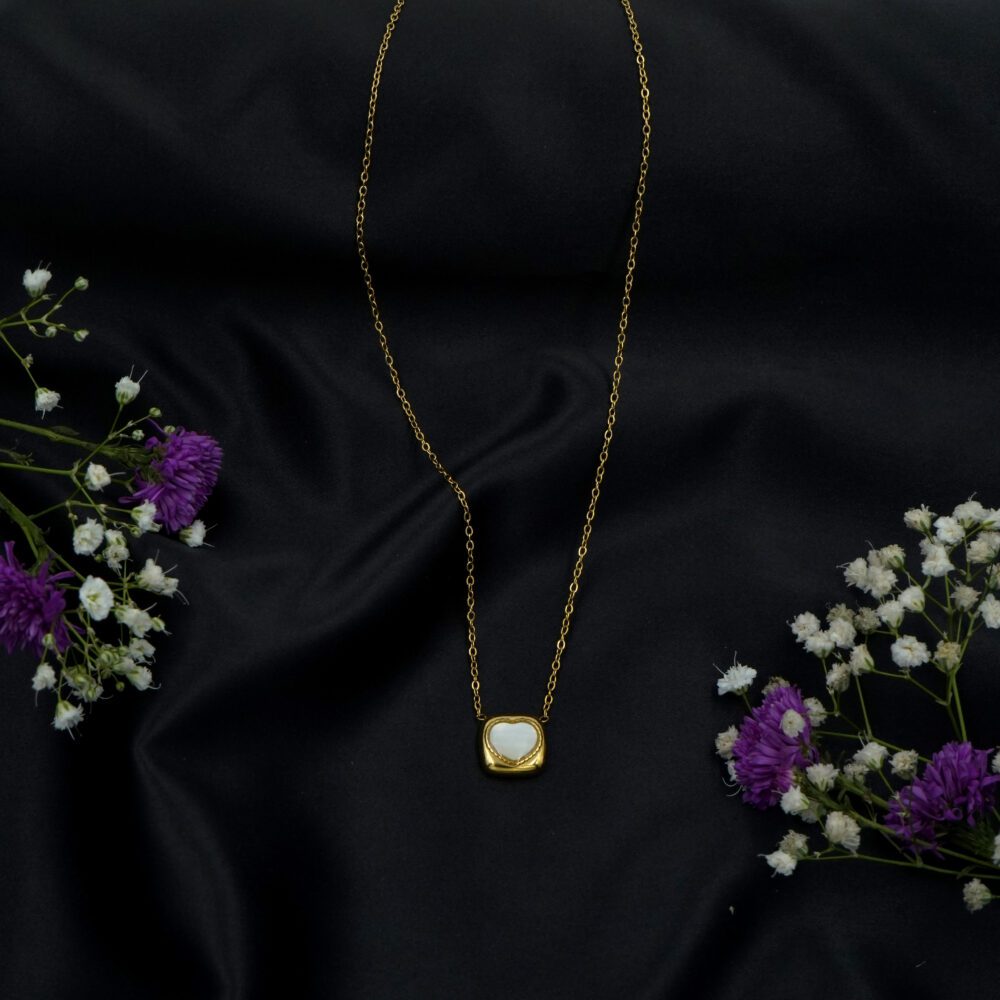 Dianty Heart Necklace - Image 2