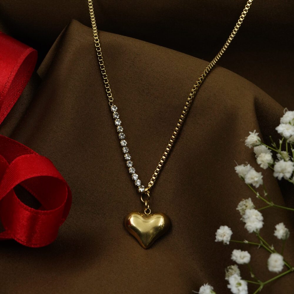 Golden Heart Pedant - Image 2